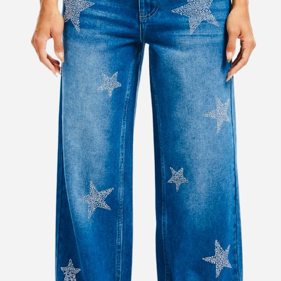 Blue Star-Embellished Flare Jeans - Picture 4 of 5